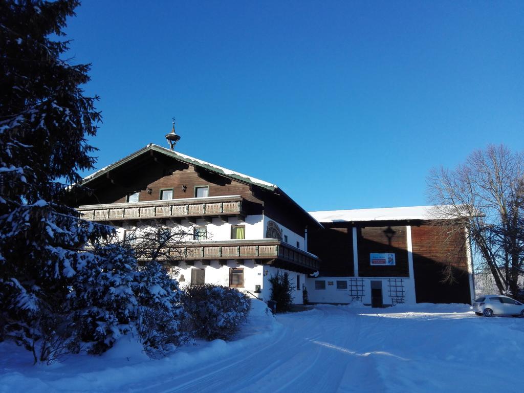 Schusterbauer Villa Koppl Exterior photo