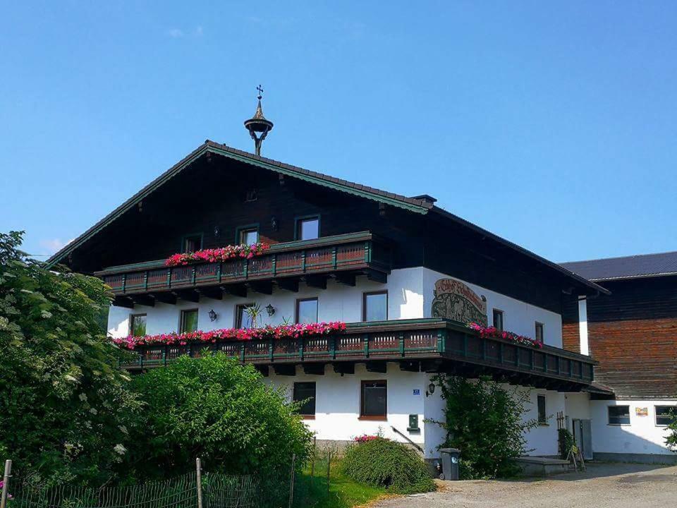 Schusterbauer Villa Koppl Exterior photo